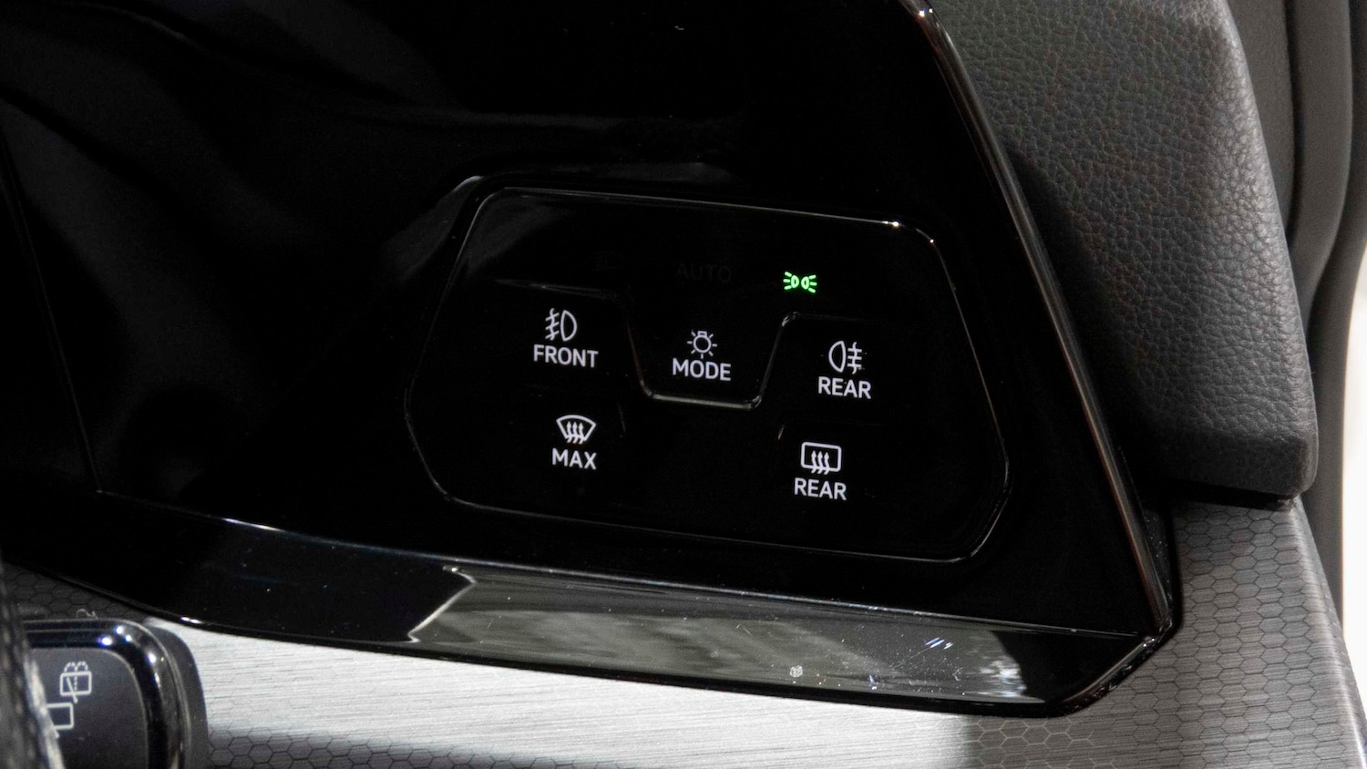 Used Volkswagen Golf 2021 for sale - 77000222: Photo 16