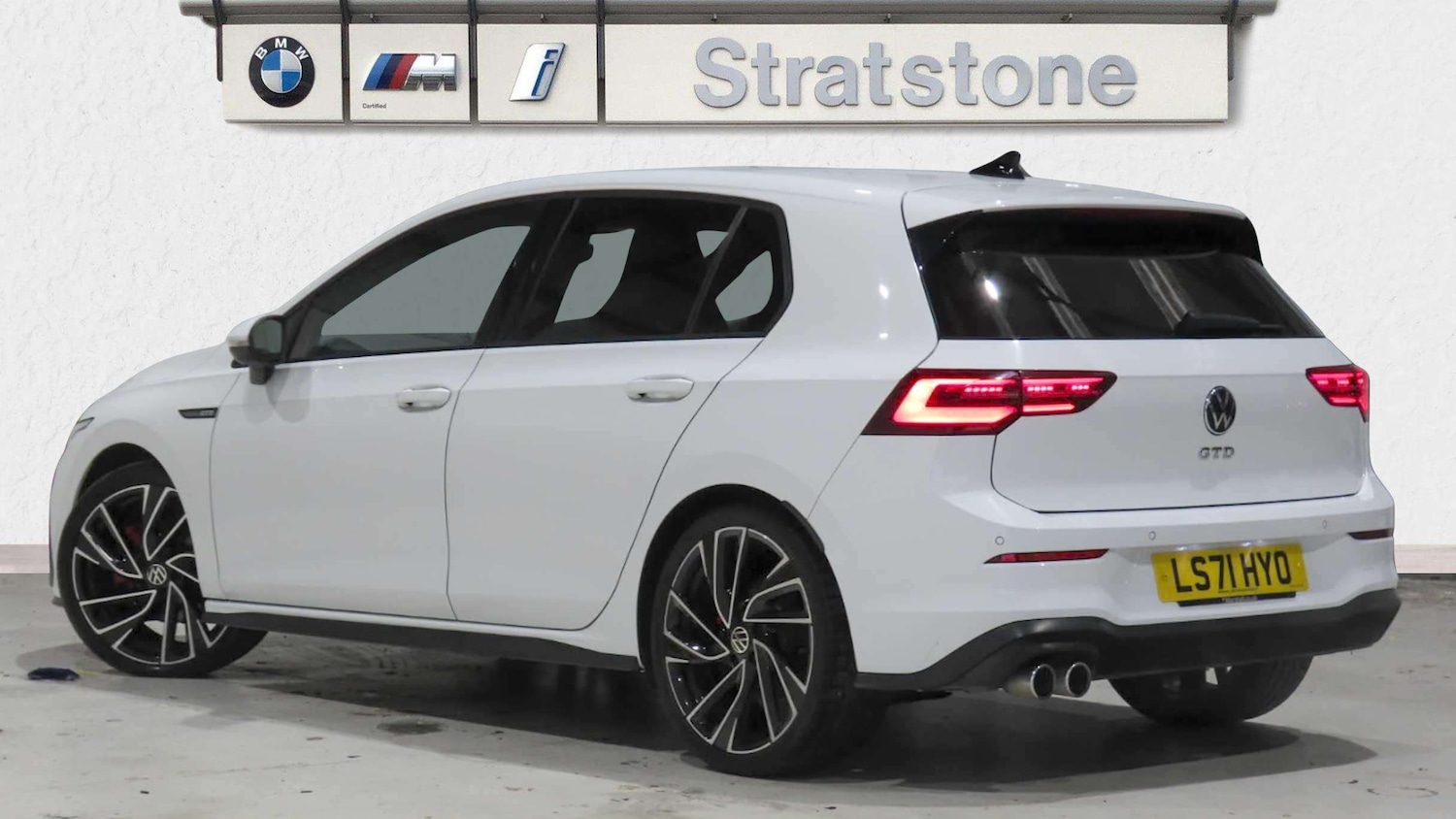 Used Volkswagen Golf 2021 for sale - 77000222: Photo 2