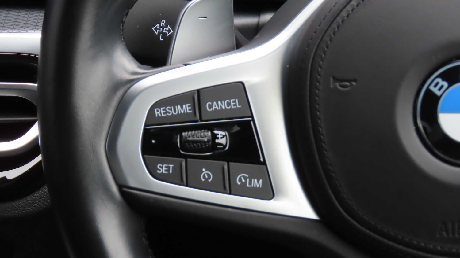 Used BMW 3 Series 2023 for sale - 76286465: Photo 24