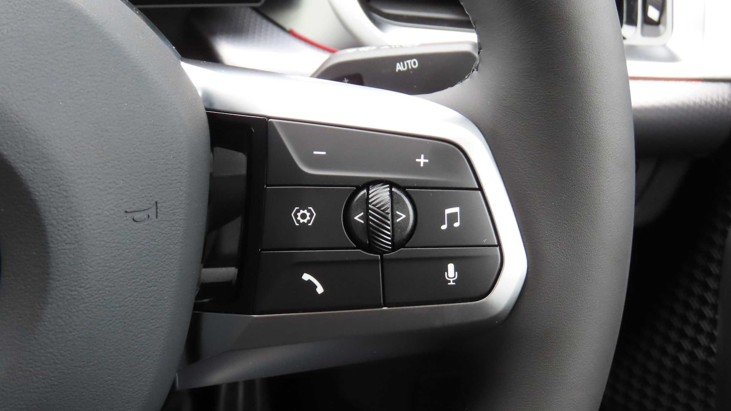 Used BMW iX2 2025 for sale - 76564437: Photo 29