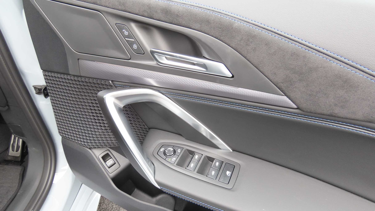 Used BMW iX2 2025 for sale - 76564437: Photo 32