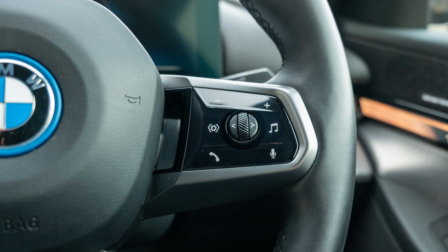 Used BMW i5 2024 for sale - 77983281: Photo 32