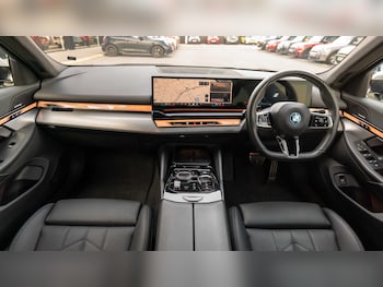 Used BMW i5 2024 for sale - 77983281: Photo