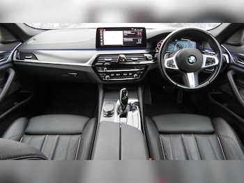 Used BMW 5 Series 2023 for sale - 76435785: Photo