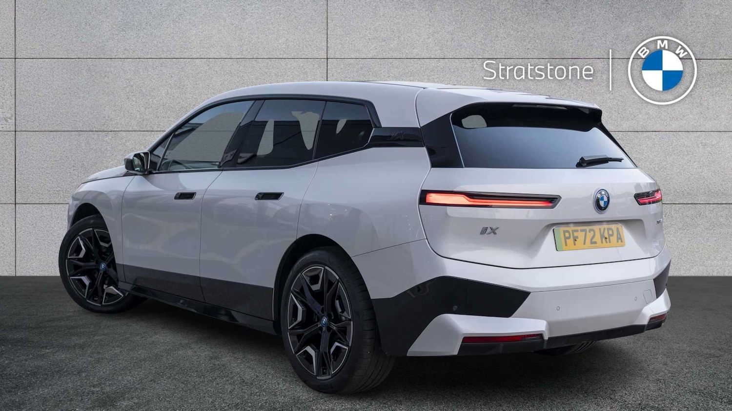 Used BMW iX 2023 for sale - 77786968: Photo 2