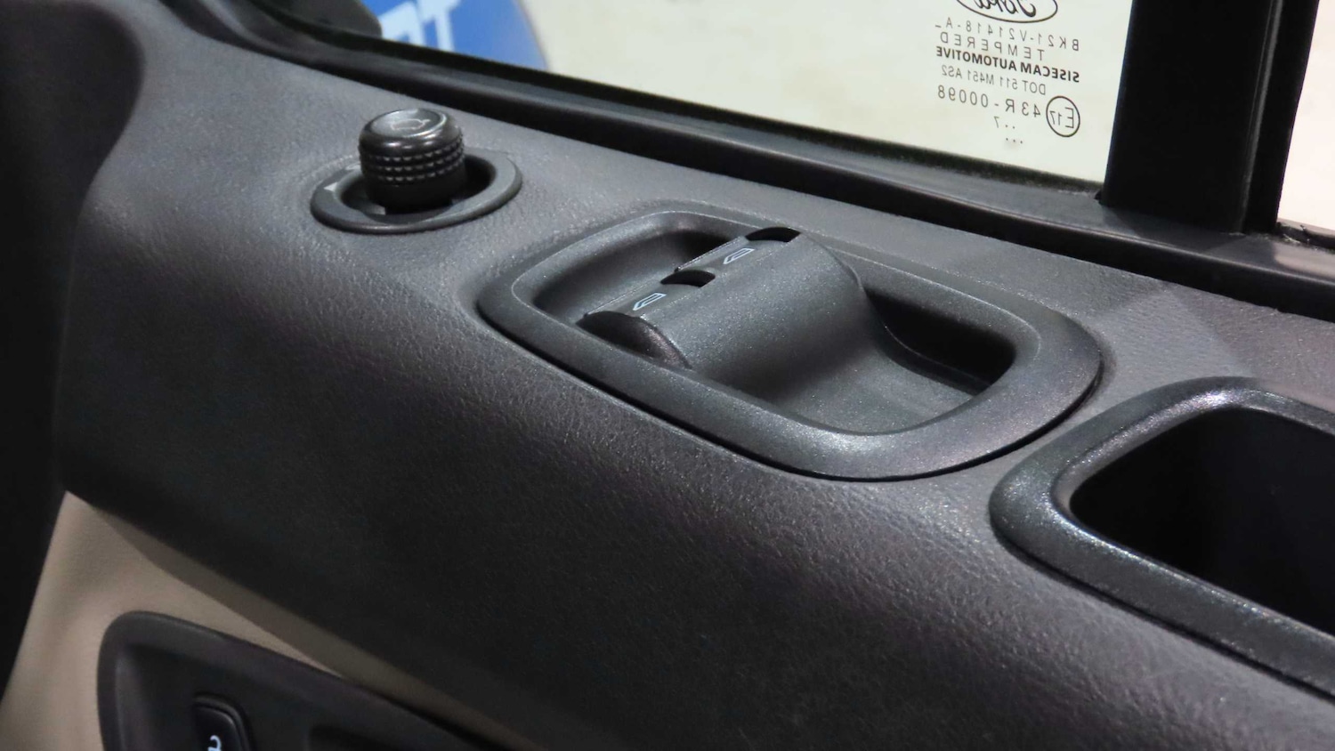 Used Ford Transit Custom 2017 for sale - 76827625: Photo 30