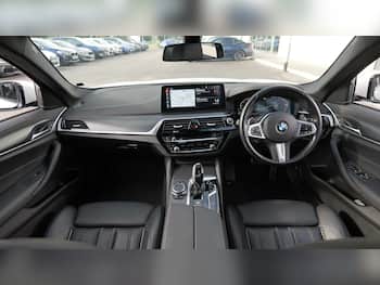 Used BMW 5 Series 2022 for sale - 79784550: Photo