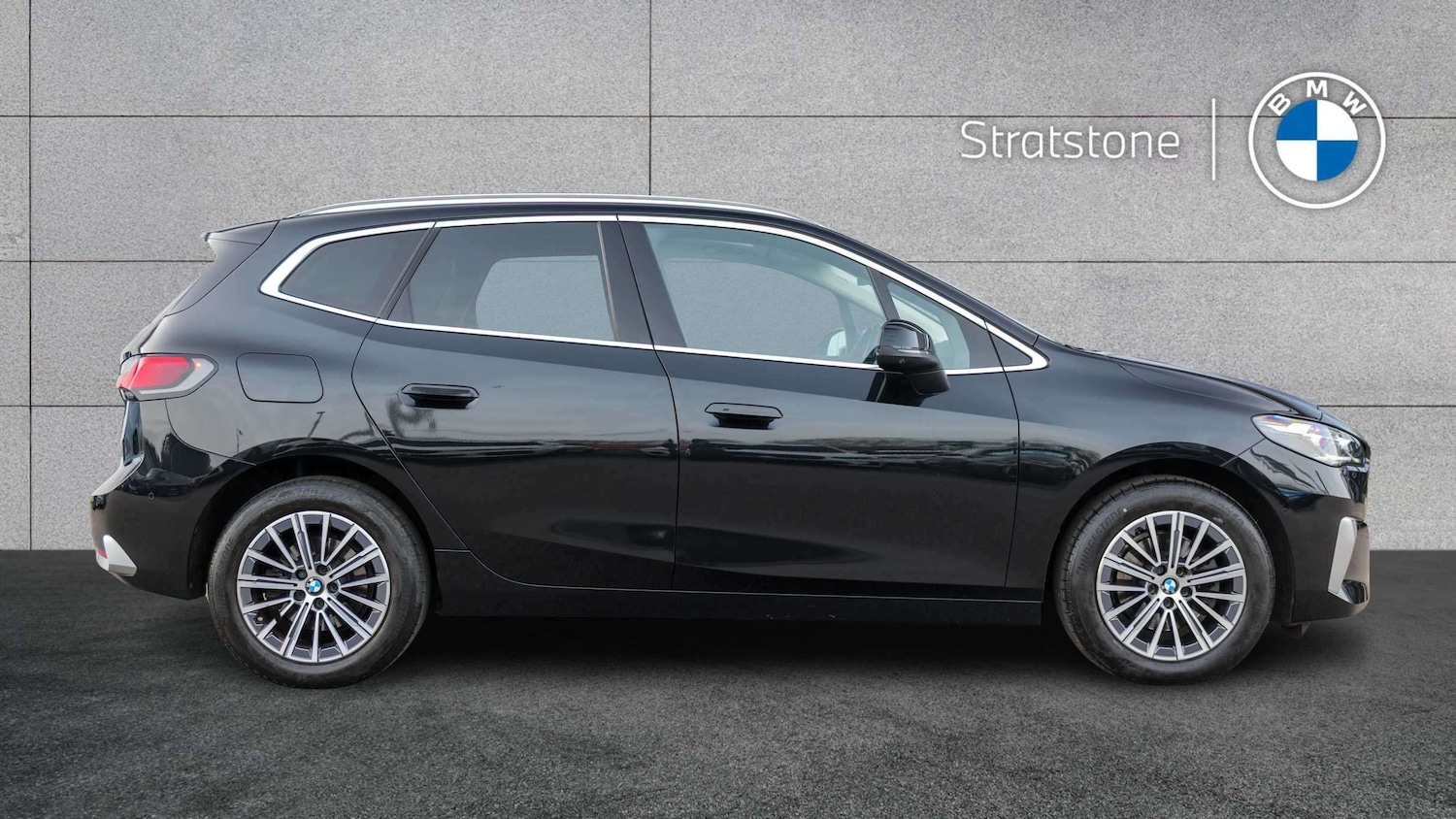 Used BMW 2 Series 2023 for sale - 78010498: Photo 3