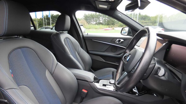 Used BMW 1 Series 2023 for sale - 76249121: Photo 10