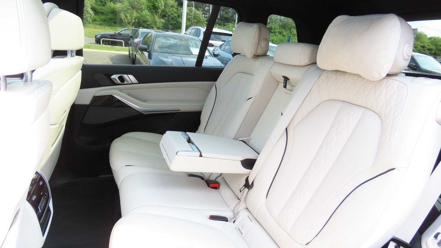 Used BMW X7 2021 for sale - 76624522: Photo 12