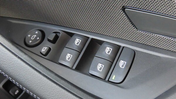 Used BMW i4 2024 for sale - 75218774: Photo 22