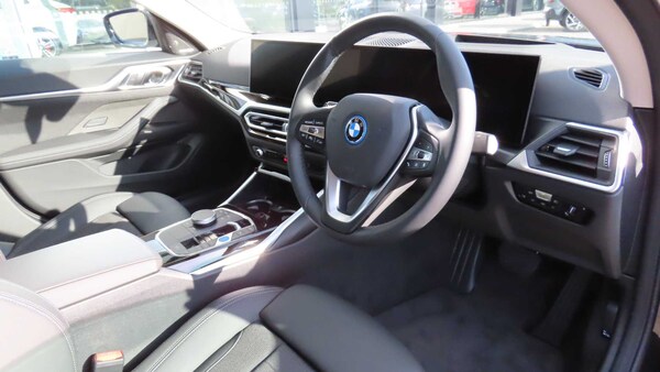 Used BMW i4 2024 for sale - 75218774: Photo 6