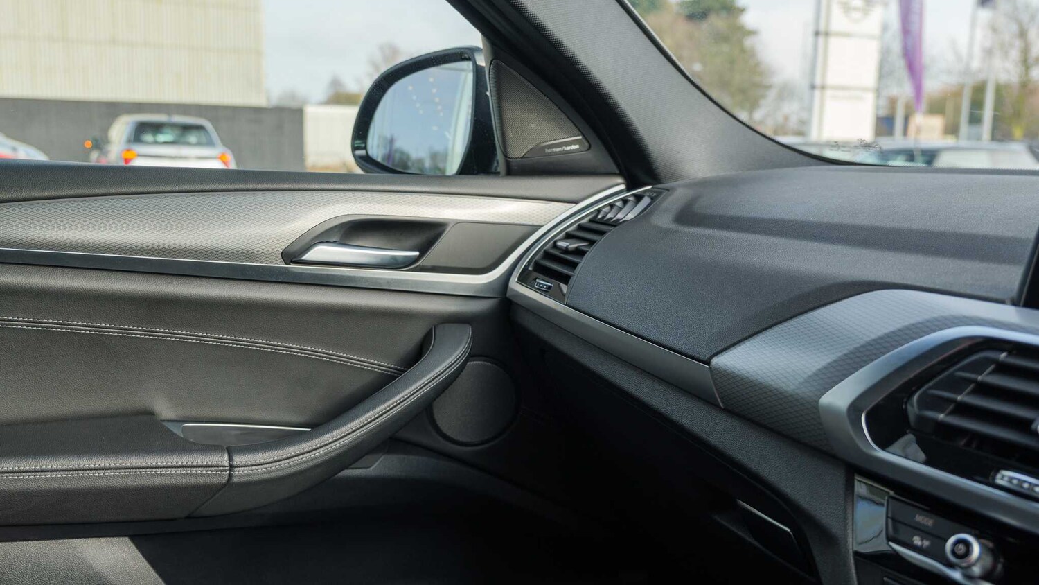 Used BMW X4 2019 for sale - 77514418: Photo 30