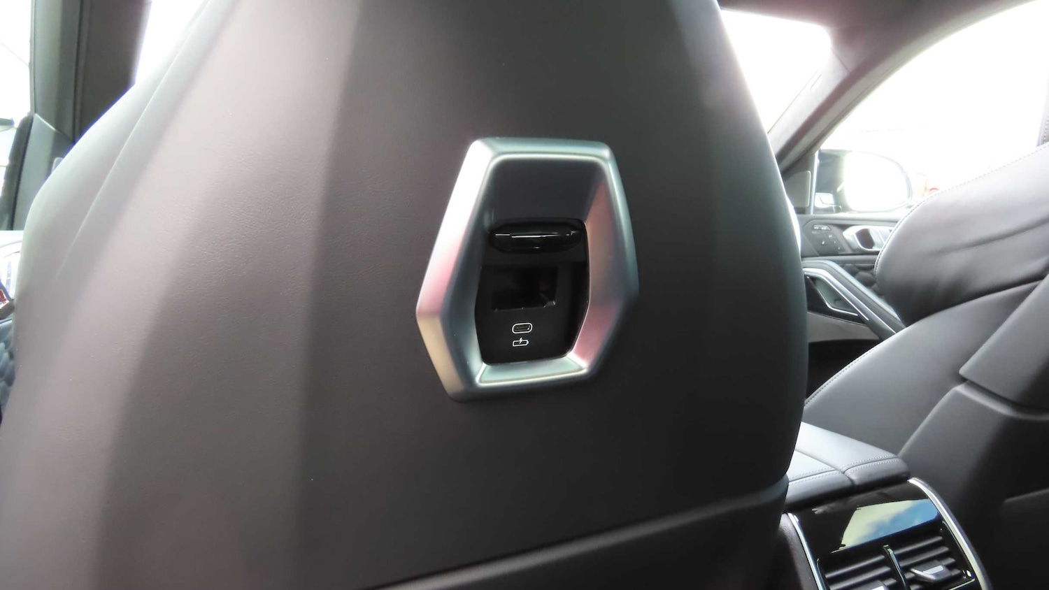 Used BMW x6 M 2025 for sale - 77913652: Photo 31