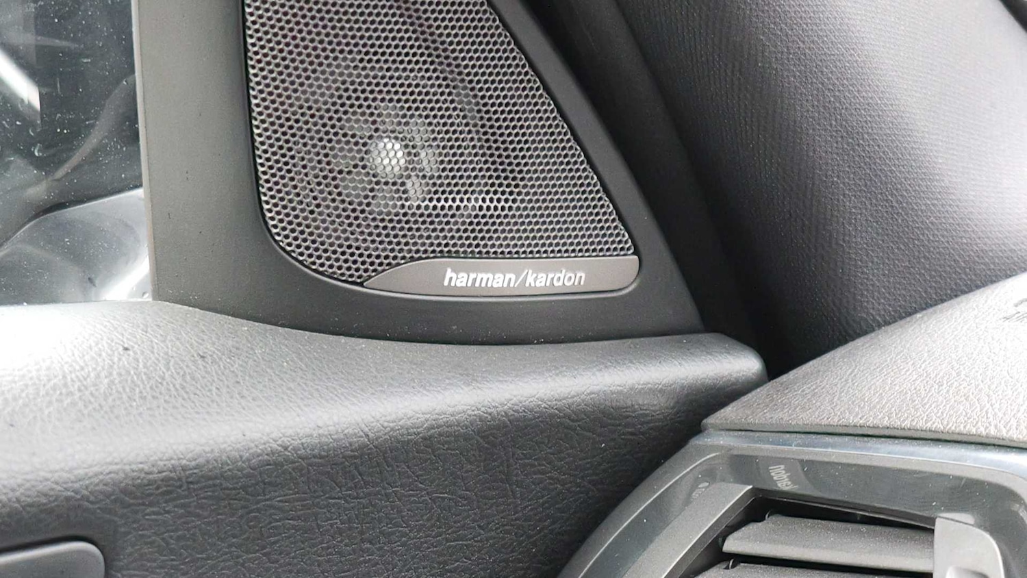 Used BMW 1 Series 2019 for sale - 77928646: Photo 24