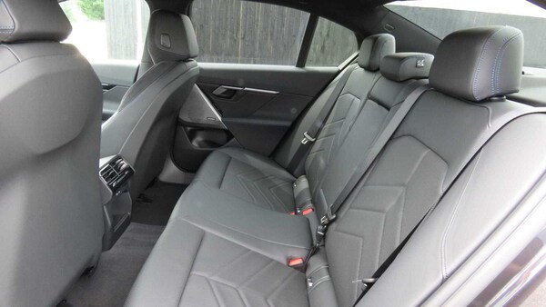 Used BMW i5 2025 for sale - 75282265: Photo 12