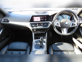 Used BMW 3 Series 2021 for sale - 76442496: Photo