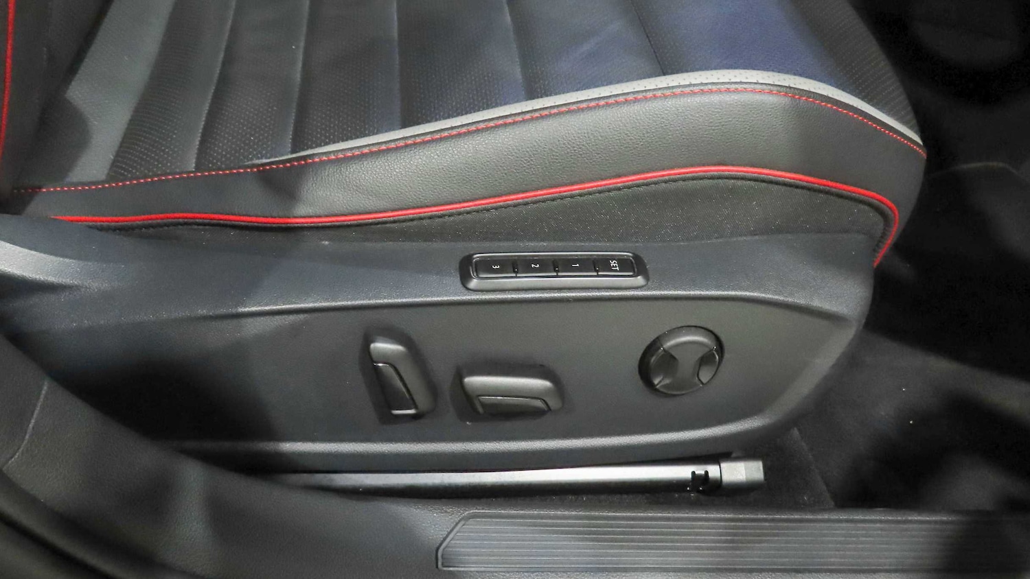 Used Volkswagen Golf 2021 for sale - 76842925: Photo 27