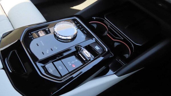 Used BMW i5 2025 for sale - 75218748: Photo 10