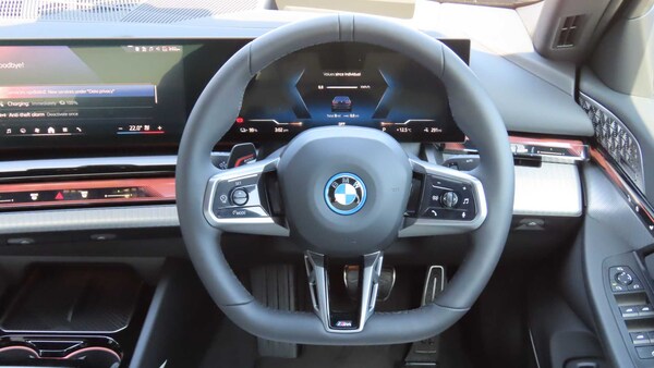 Used BMW i5 2025 for sale - 75218748: Photo 5