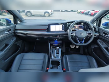 Used Volkswagen Golf 2024 for sale - 77795585: Photo