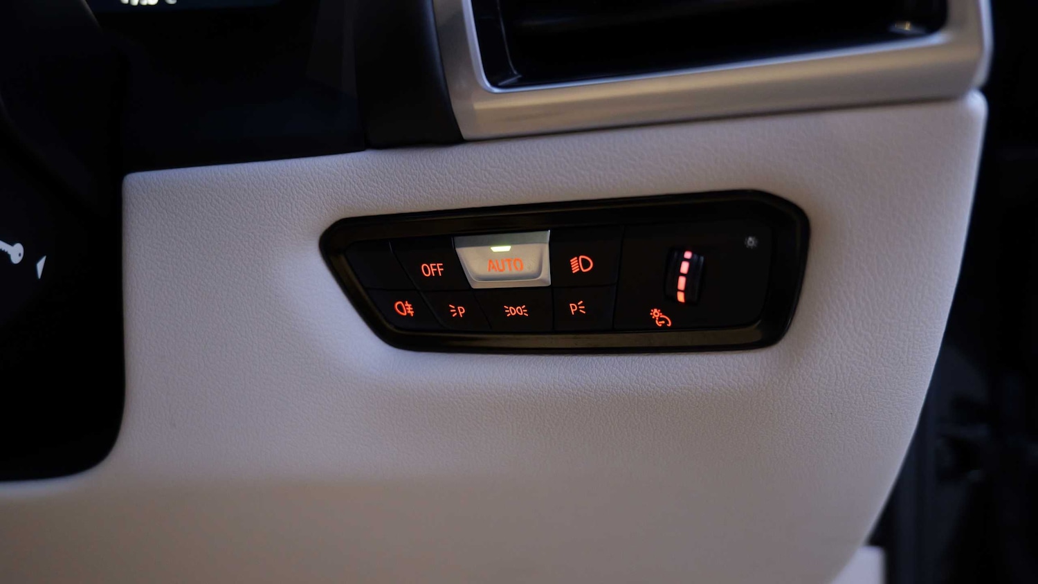 Used BMW 8 Series 2021 for sale - 76978841: Photo 32