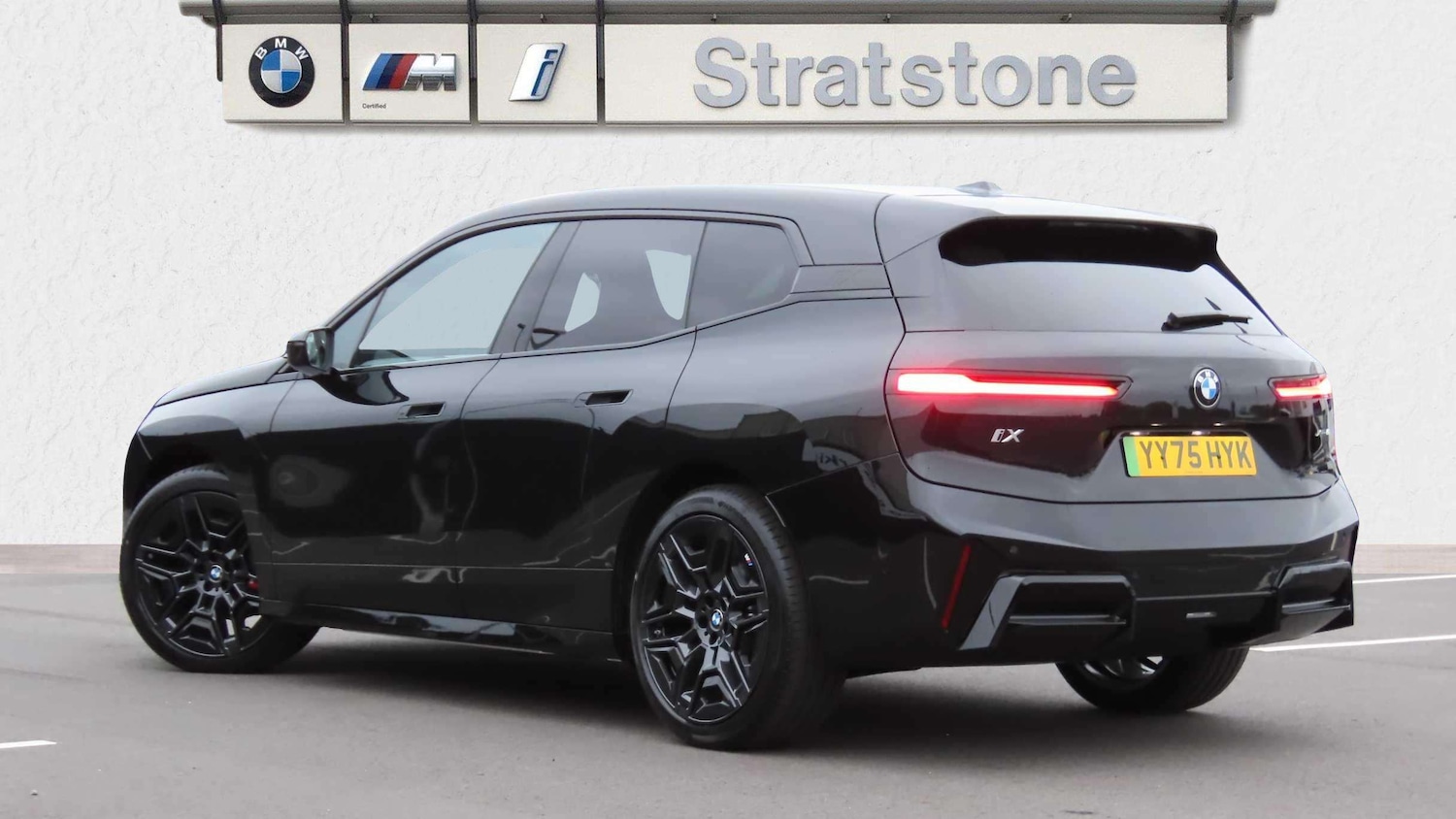 Used BMW iX 2025 for sale - 77219550: Photo 2