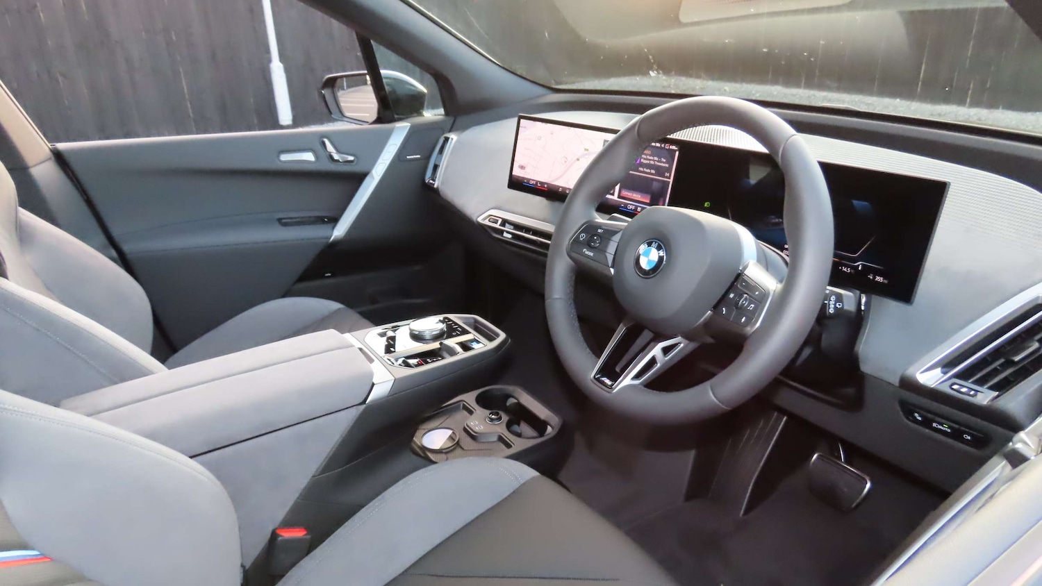 Used BMW iX 2025 for sale - 77219550: Photo 6