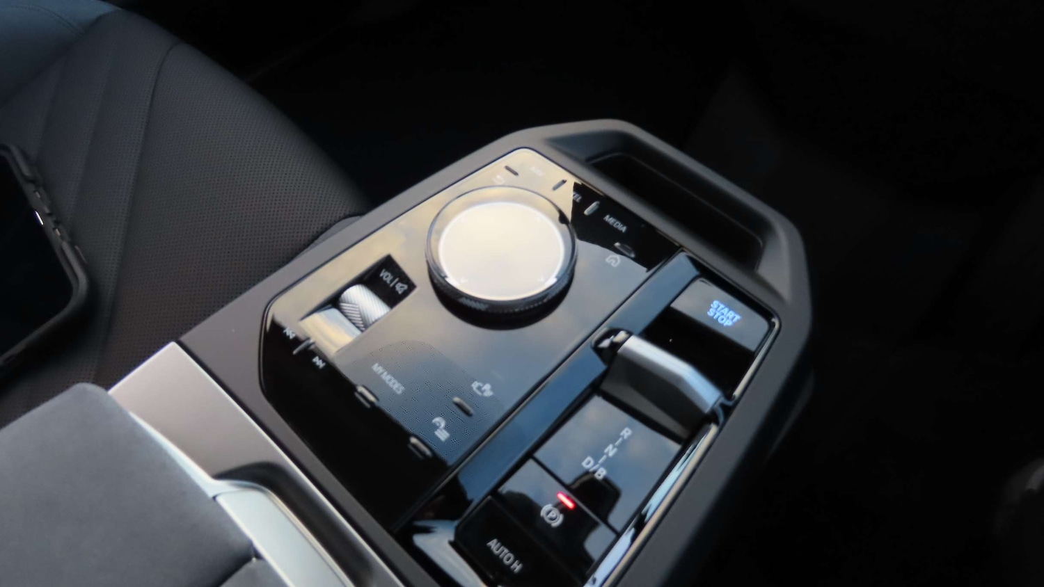 Used BMW iX 2025 for sale - 76564516: Photo 29