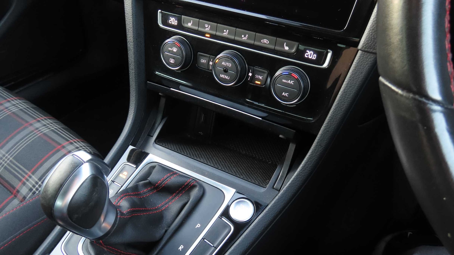 Used Volkswagen Golf 2020 for sale - 76075465: Photo 31