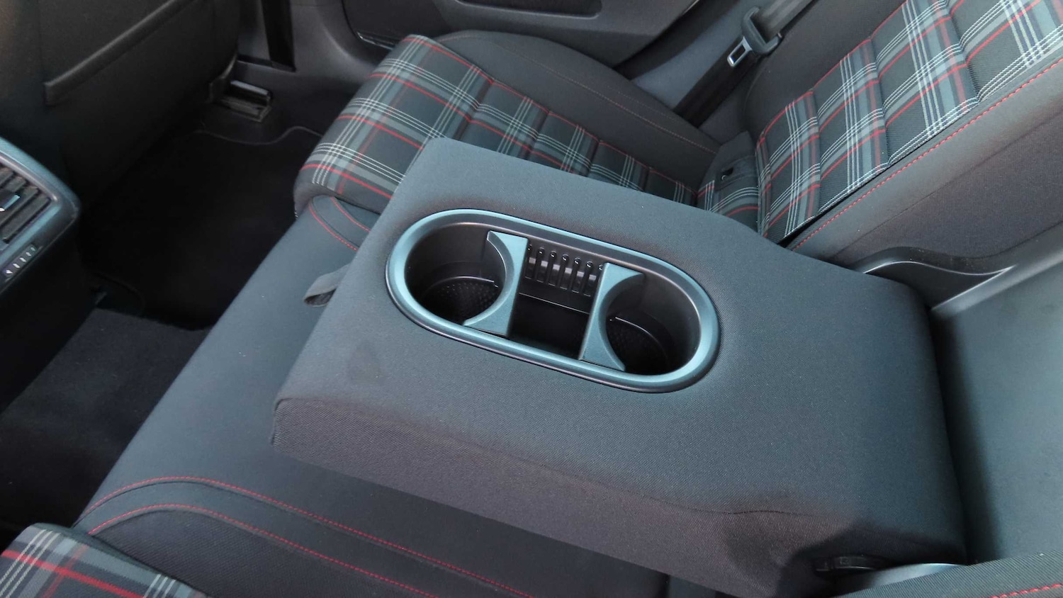 Used Volkswagen Golf 2020 for sale - 76075465: Photo 33