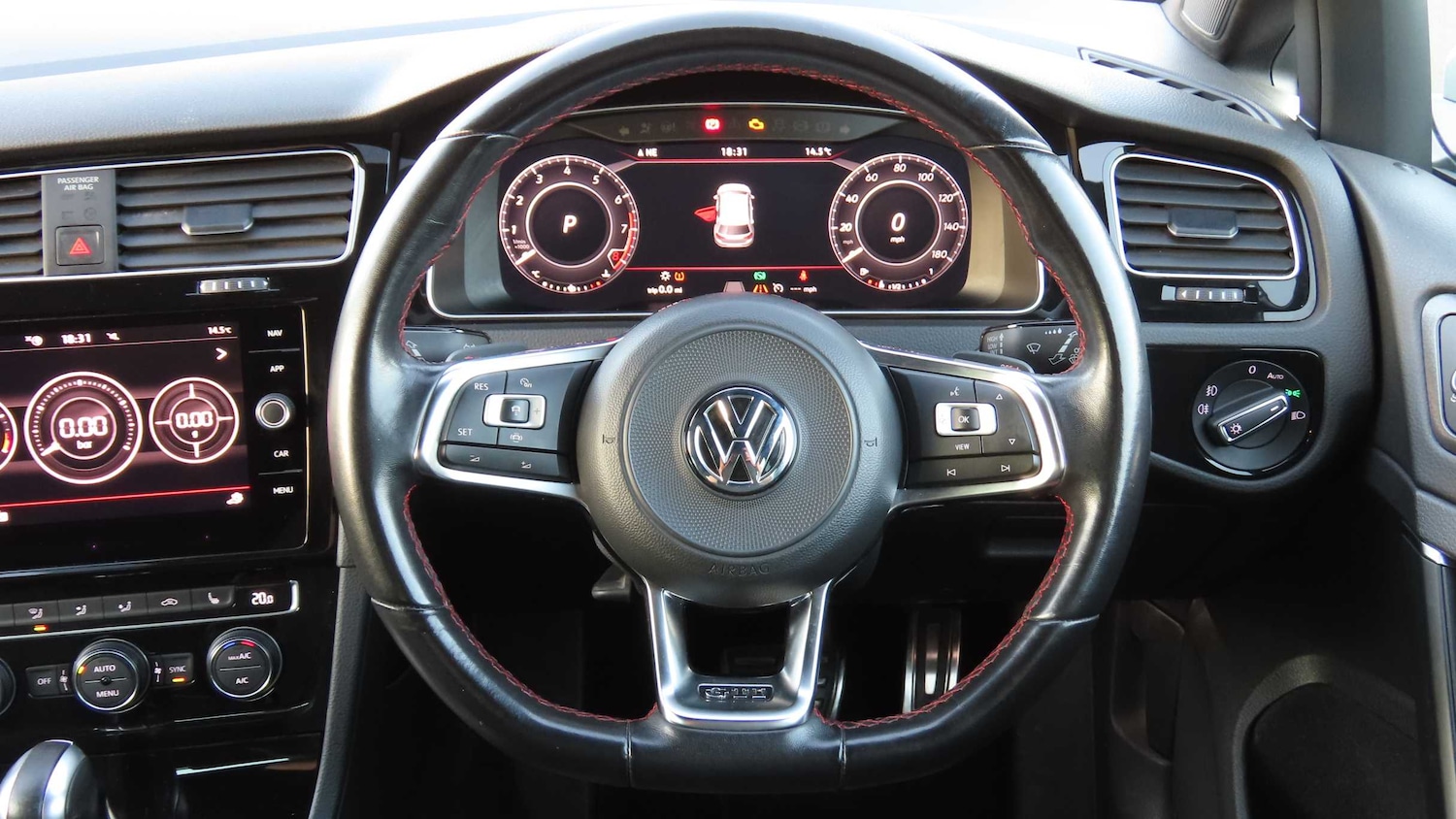 Used Volkswagen Golf 2020 for sale - 76075465: Photo 5