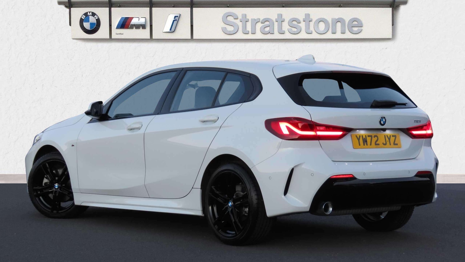 Used BMW 1 Series 2023 for sale - 76045167: Photo 2