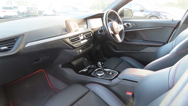 Used BMW 1 Series 2023 for sale - 76156211: Photo 7