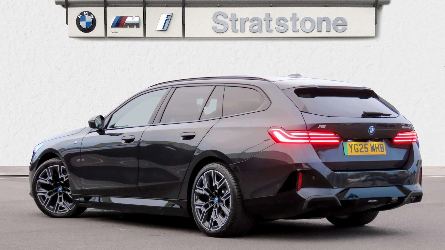 Used BMW i5 2025 for sale - 76170096: Photo 2