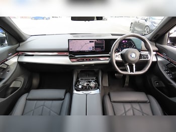 Used BMW i5 2025 for sale - 76170096: Photo