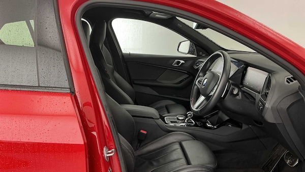 Used BMW 1 Series 2024 for sale - 76205186: Photo 11
