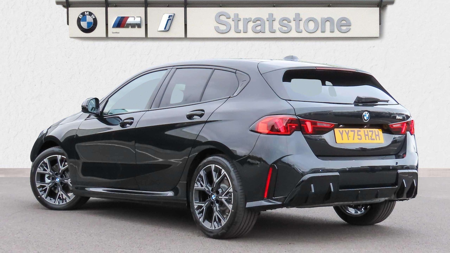 Used BMW 1 Series 2025 for sale - 76564420: Photo 2