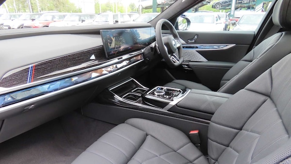 Used BMW i7 2025 for sale - 75218605: Photo 11