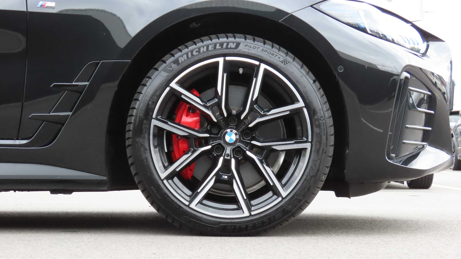 Used BMW i4 2025 for sale - 76564498: Photo 14