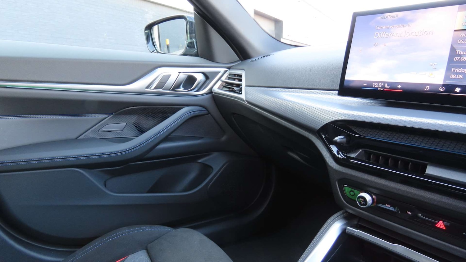 Used BMW i4 2025 for sale - 76564498: Photo 25