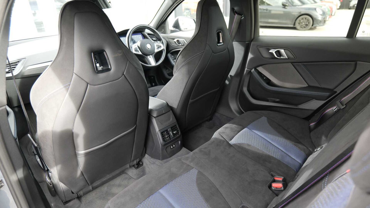 Used BMW 1 Series 2023 for sale - 77928599: Photo 11