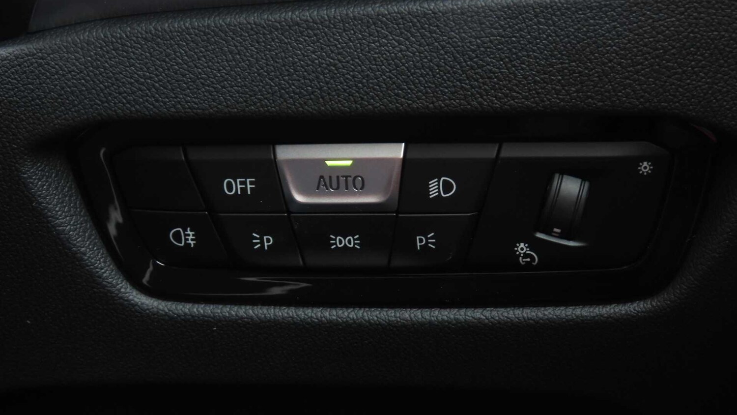 Used BMW i4 2025 for sale - 78077213: Photo 31