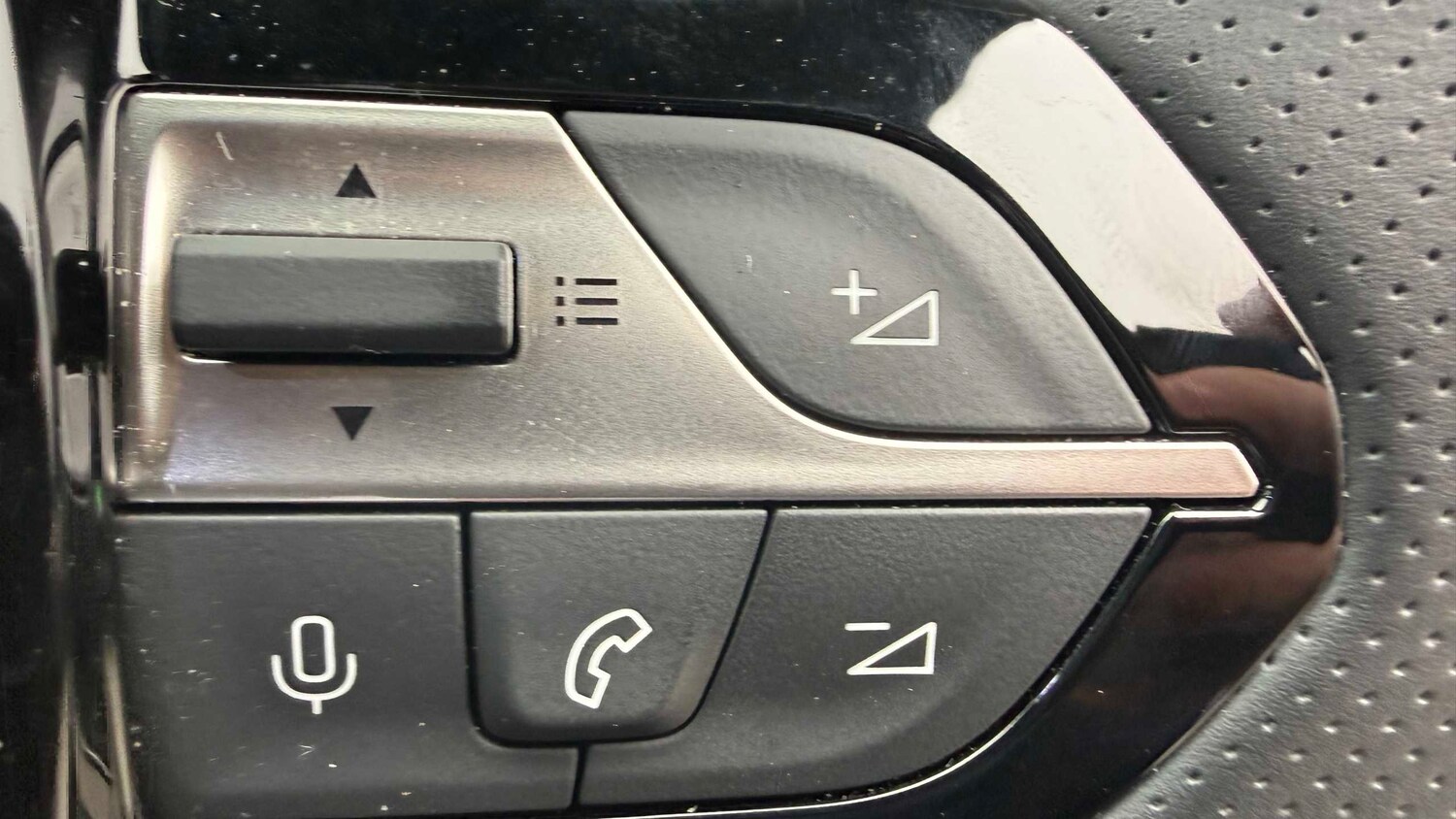 Used Peugeot 408 2024 for sale - 77972662: Photo 17