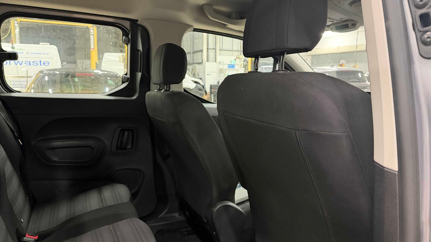 Used Vauxhall Combo Life 2022 for sale - 77858854: Photo 11