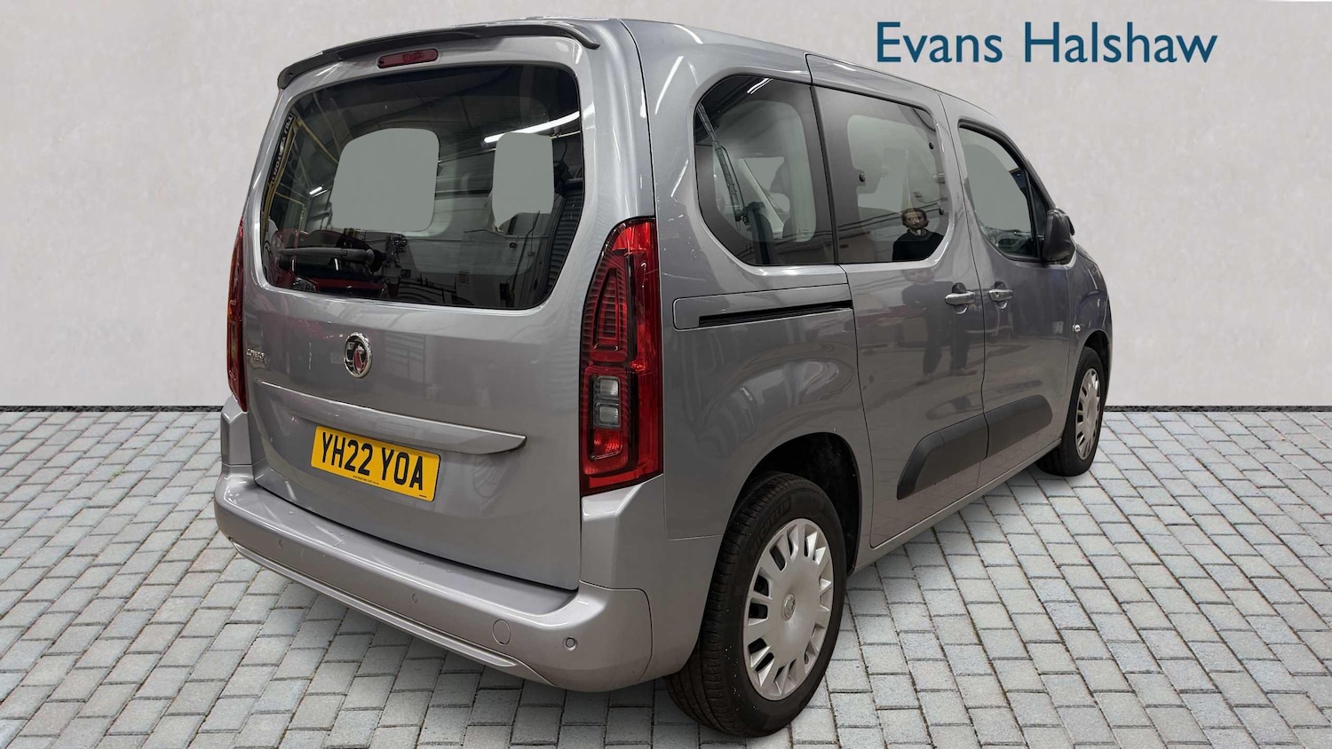 Used Vauxhall Combo Life 2022 for sale - 77858854: Photo 4