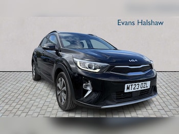 Used Kia Stonic 2023 for sale - 78869298: Photo