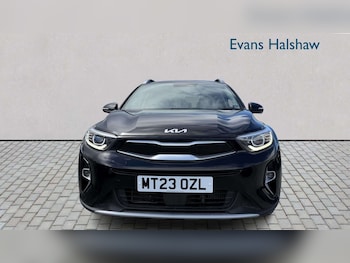 Used Kia Stonic 2023 for sale - 78869298: Photo