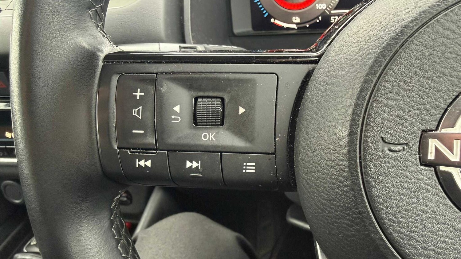 Used Nissan Qashqai 2023 for sale - 77859035: Photo 11