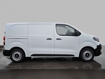 Used Vauxhall Vivaro 2026 for sale - 79402398: Photo